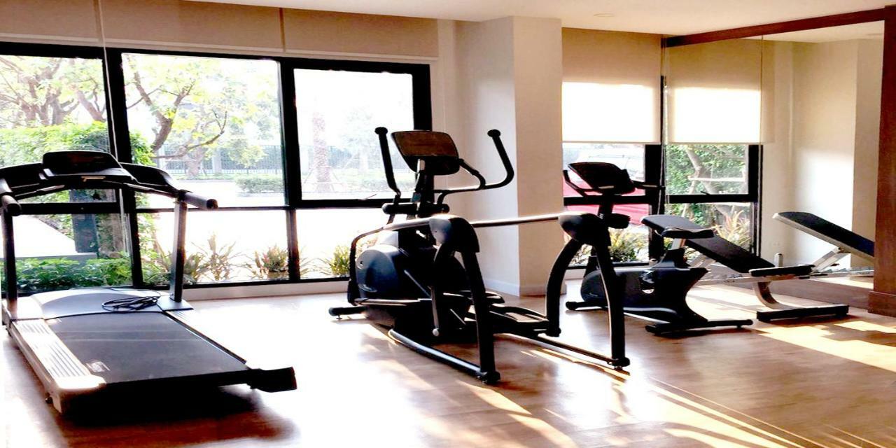 Fortune Hotel Buriram Buitenkant foto